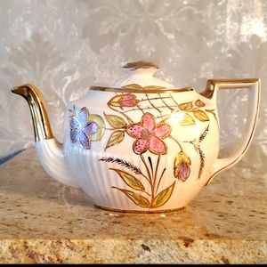 Vintage Queen Anne Arthur Wood floral and gold teapot